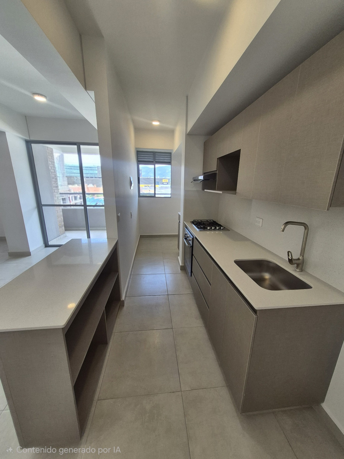 Apartamento en arriendo en El Portal, Envigado · foto 2 de 14
