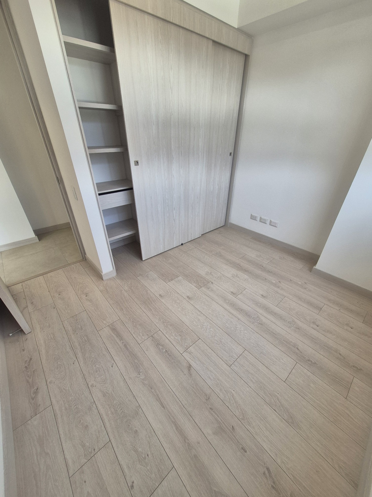 Apartamento en arriendo en El Portal, Envigado · foto 9 de 14