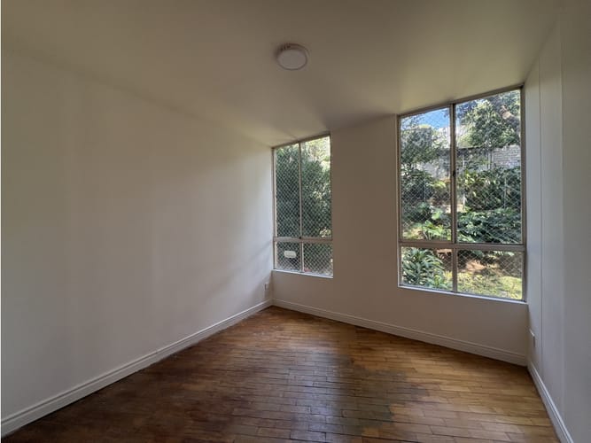 Apartamento de 3 alcobas en venta en El Poblado, Medellín, 130 m² · foto 5 de 14