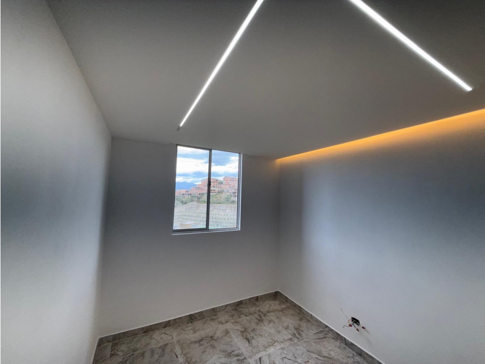 Apartamento en venta en Calasanz, Medellín · foto 8 de 21