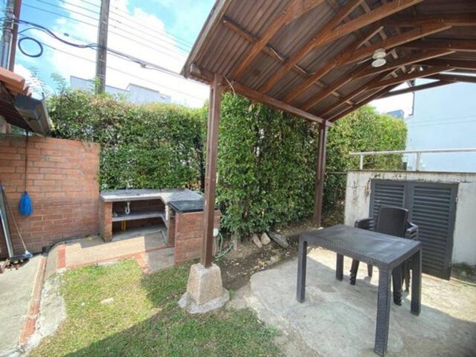 Casa de 3 alcobas en arriendo en Rincon De Piedra Pintada, Ibagué, 133 m² · foto 17 de 24