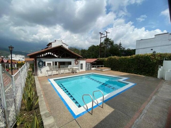 Casa de 3 alcobas en arriendo en Rincon De Piedra Pintada, Ibagué, 133 m² · foto 18 de 24