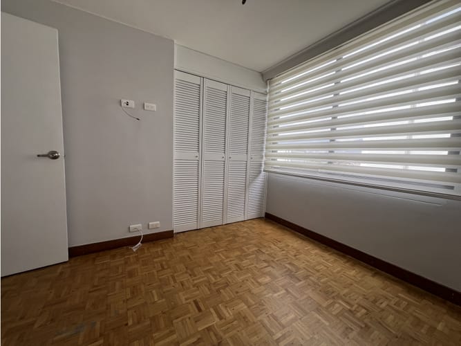 Apartamento de 3 alcobas en venta en Patio Bonito, Medellín, 131 m² · foto 15 de 17