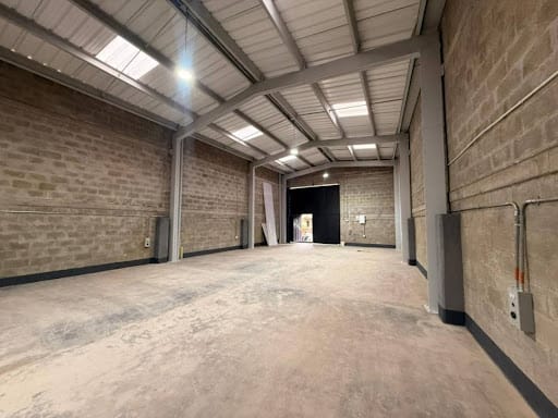 Bodega en arriendo en Calle Larga, Sabaneta, 180 m² · foto 4 de 9