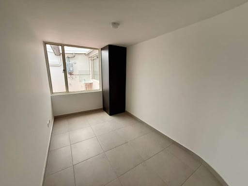 Apartamento de 3 alcobas en venta en El Recuerdo, Bogotá, 71 m² · foto 6 de 14