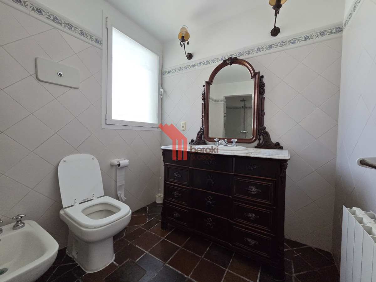 Casa en Alquiler · Foto 10