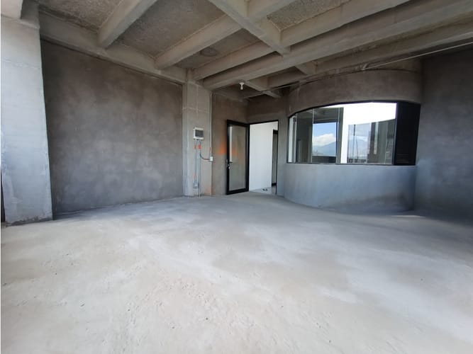 Local en arriendo en San Isidro, Medellín, 45 m² · foto 2 de 6