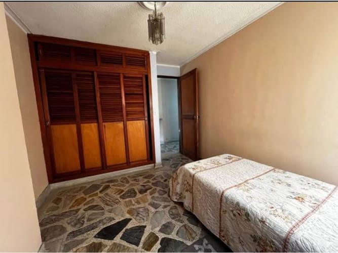 Apartamento de 5 alcobas en venta en Conquistadores, Medellín, 144 m² · foto 5 de 20