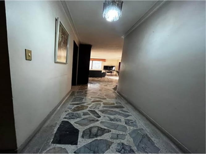 Apartamento de 5 alcobas en venta en Conquistadores, Medellín, 144 m² · foto 9 de 20