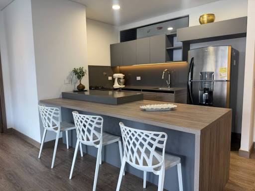 Apartamento en arriendo en Los Balsos, Medellín · foto 13 de 18