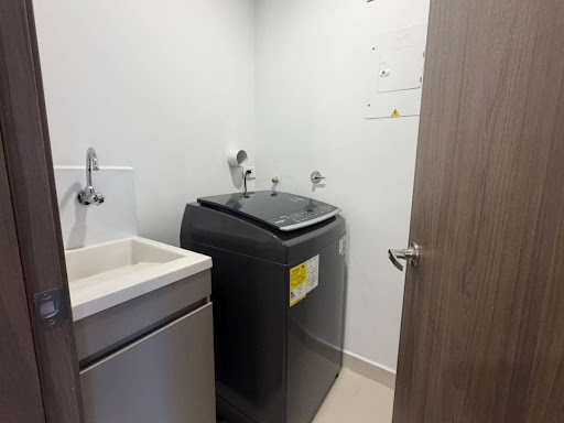 Apartamento en arriendo en Los Balsos, Medellín · foto 16 de 18