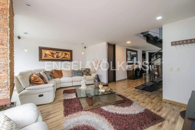 Casa de 3 alcobas en venta en Cementerio, Chía, 190 m² · foto 2 de 20