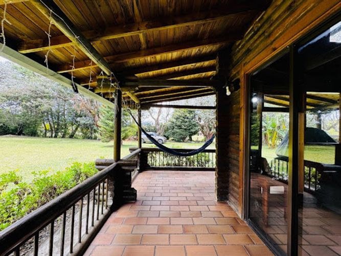 Finca en venta en La Ceja, 220 m² · foto 8 de 24