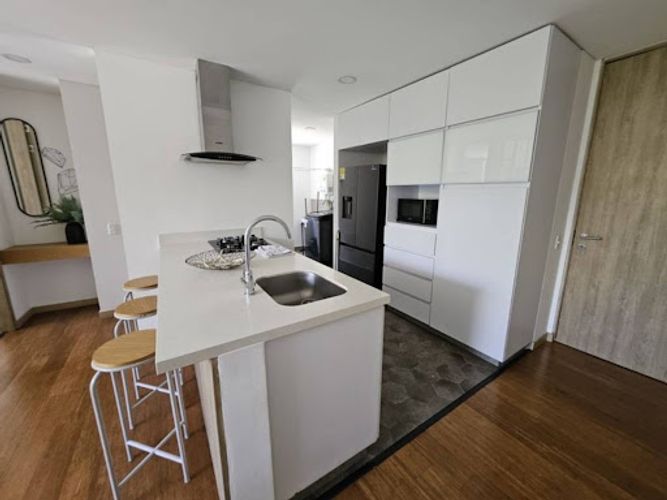 Apartamento de 2 alcobas en arriendo en Loma Del Campestre, Medellín, 71 m² · foto 7 de 21