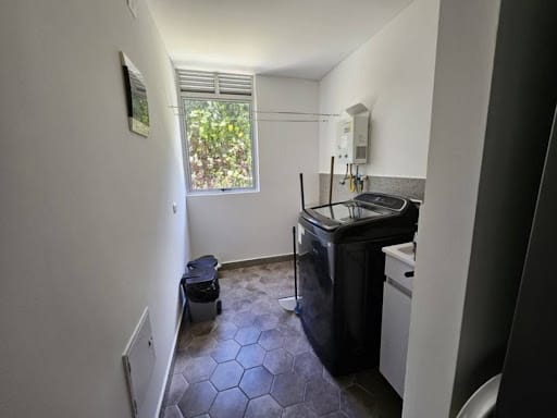 Apartamento de 2 alcobas en arriendo en Loma Del Campestre, Medellín, 71 m² · foto 9 de 21