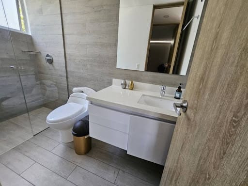 Apartamento de 2 alcobas en arriendo en Loma Del Campestre, Medellín, 71 m² · foto 21 de 21