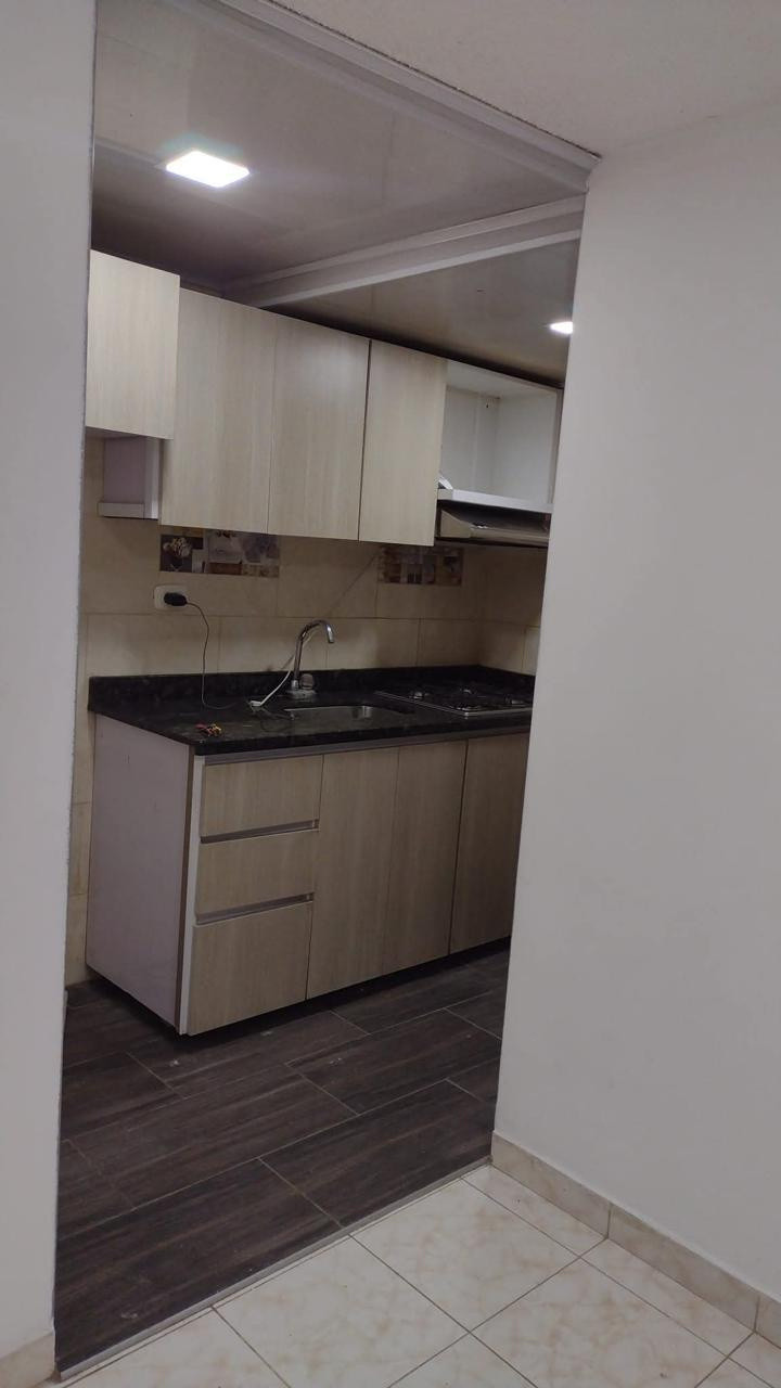 Apartamento en venta en Centro Usme, Bogotá · foto 7 de 14