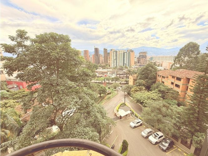 Apartamento en venta en Castropol, Medellín · foto 6 de 24