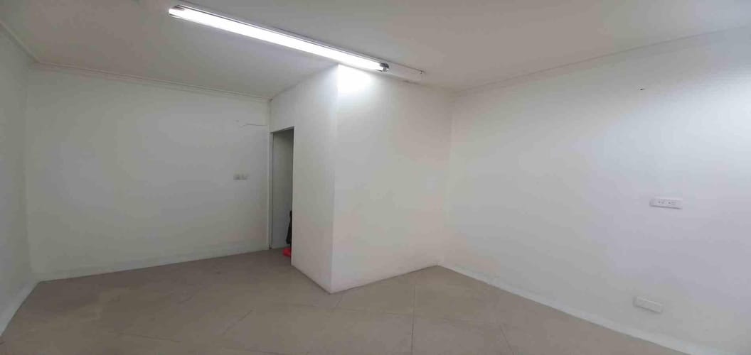 Oficina en arriendo en Sector Plaza De Bolivar, Pereira, 32 m² · foto 2 de 11