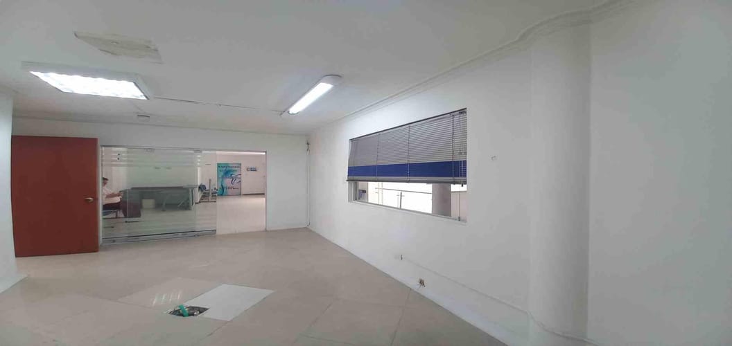 Oficina en arriendo en Sector Plaza De Bolivar, Pereira, 32 m² · foto 3 de 11
