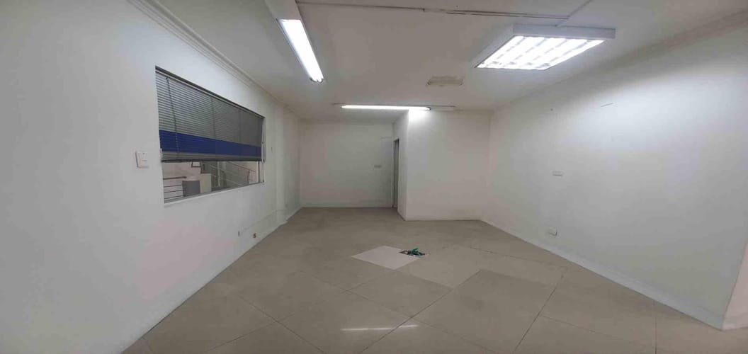 Oficina en arriendo en Sector Plaza De Bolivar, Pereira, 32 m² · foto 10 de 11