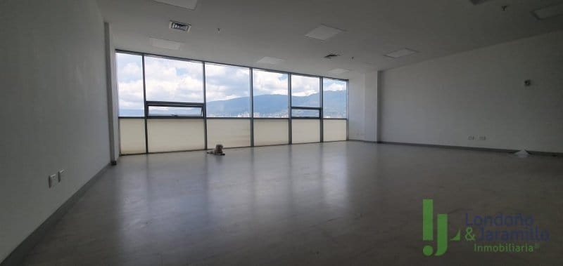 Oficina en venta en Primavera, Envigado, 59 m² · foto 2 de 15