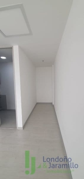 Oficina en venta en Primavera, Envigado, 59 m² · foto 7 de 15