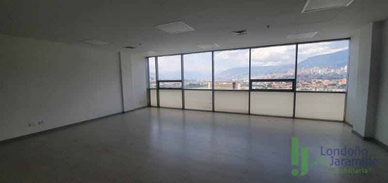 Oficina en venta en Primavera, Envigado, 59 m² · foto 14 de 15