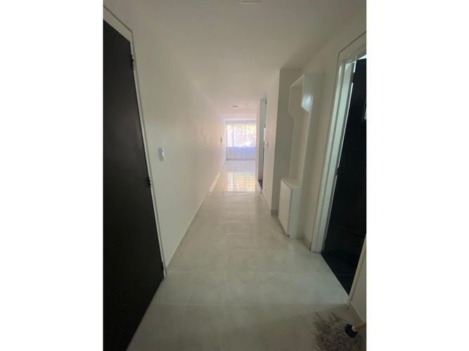 Apartamento de 1 alcoba en venta en Quinta Camacho, Bogotá, 45 m² · foto 5 de 12