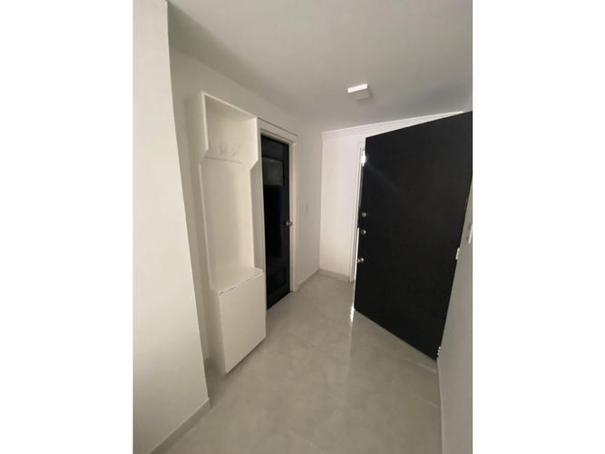 Apartamento de 1 alcoba en venta en Quinta Camacho, Bogotá, 45 m² · foto 8 de 12