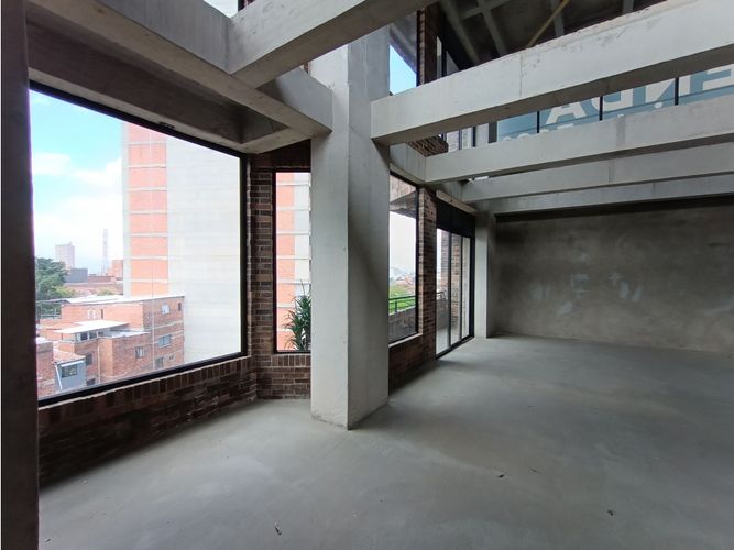 Local en arriendo en San Isidro, Medellín, 115 m² · foto 3 de 10