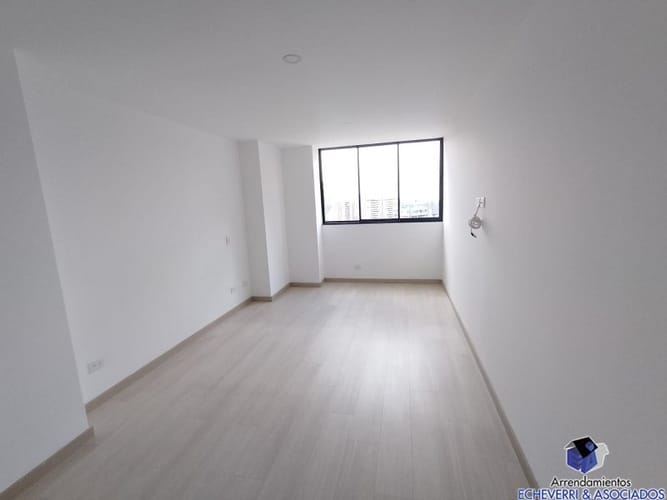 Apartamento de 2 alcobas en arriendo en Loma Del Escobero, Envigado, 80 m² · foto 6 de 11