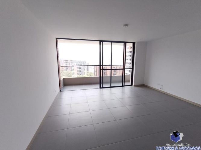 Apartamento de 2 alcobas en arriendo en Loma Del Escobero, Envigado, 80 m² · foto 8 de 11