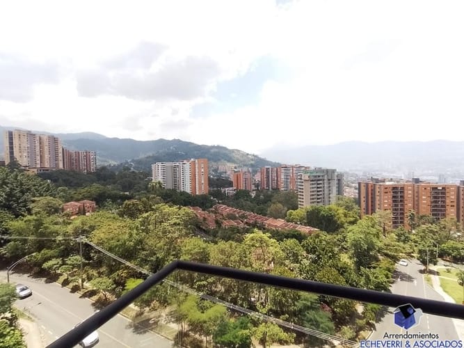 Apartamento de 2 alcobas en arriendo en Loma Del Escobero, Envigado, 80 m² · foto 9 de 11