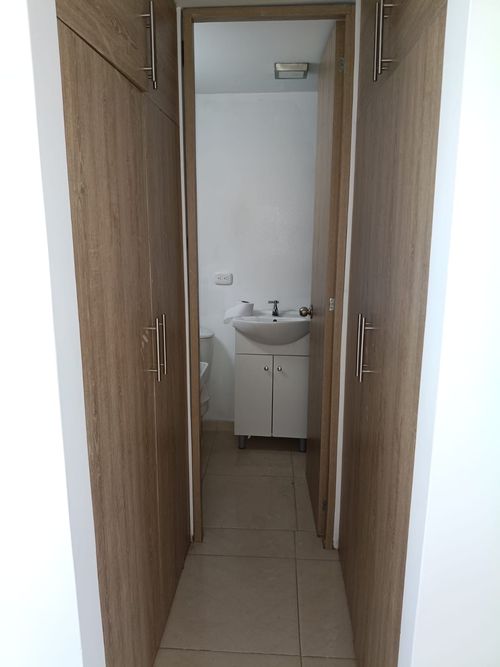 Apartamento en venta en Condominio Zafiro, Cali · foto 16 de 19