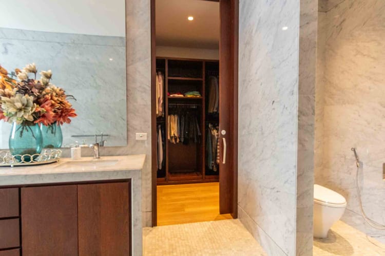Apartamento de 3 alcobas en venta en Los Rosales, Bogotá, 354 m² · foto 15 de 24