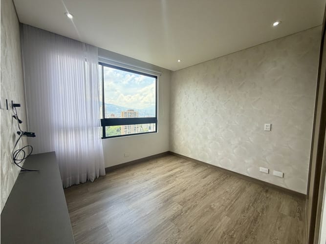 Apartamento de 3 alcobas en arriendo en Los Balsos, Medellín, 138 m² · foto 17 de 24