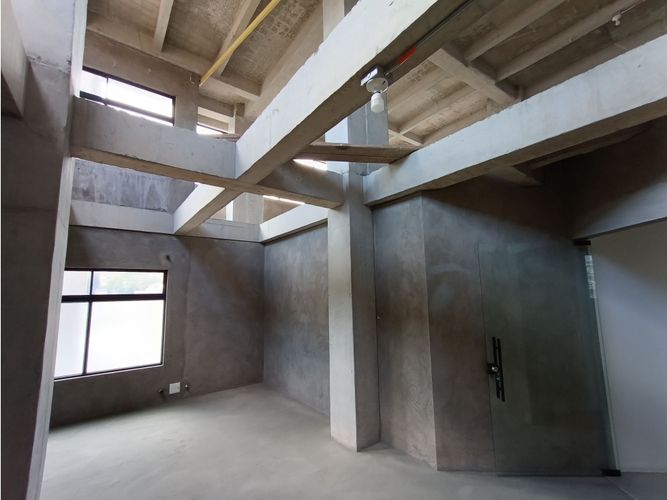 Local en arriendo en San Isidro, Medellín, 32 m² · foto 3 de 5