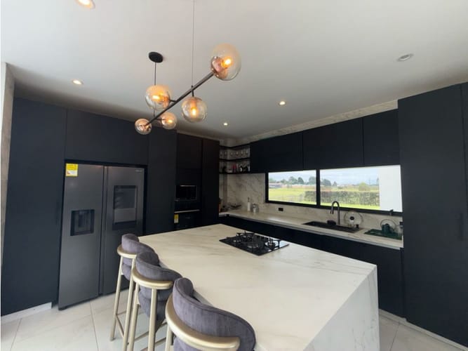 Casa de 5 alcobas en venta en Siberia, Cota, 800 m² · foto 10 de 24
