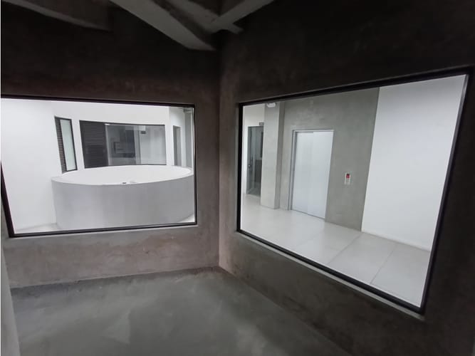 Local en arriendo en San Isidro, Medellín, 92 m² · foto 4 de 6