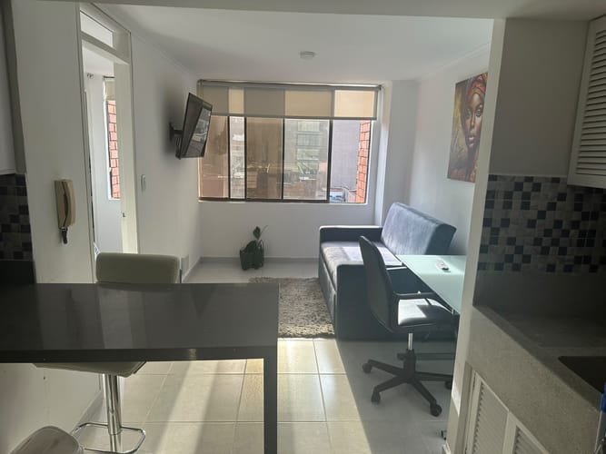 Apartaestudio en venta en Florida Nueva, Medellín, 37 m² · foto 3 de 10
