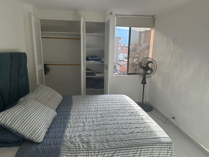 Apartaestudio en venta en Florida Nueva, Medellín, 37 m² · foto 6 de 10