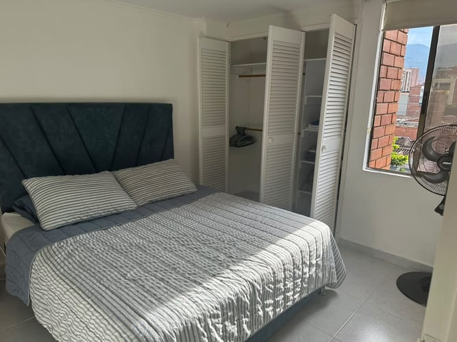 Apartaestudio en venta en Florida Nueva, Medellín, 37 m² · foto 8 de 10