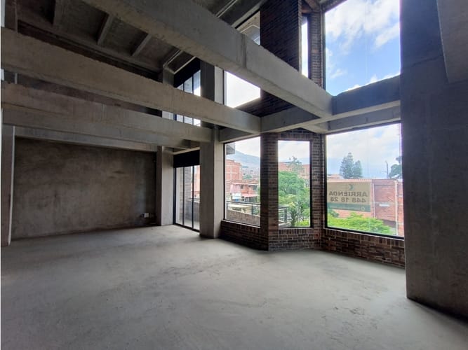 Local en arriendo en San Isidro, Medellín, 95 m² · foto 5 de 8
