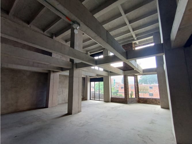 Local en arriendo en San Isidro, Medellín, 95 m² · foto 6 de 8