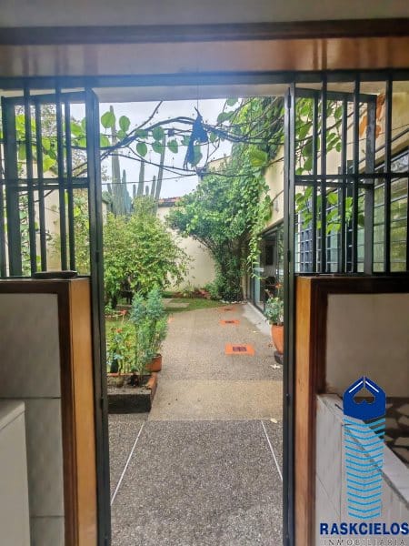 Casa de 5 alcobas en venta en San Bernardo, Medellín, 267 m² · foto 5 de 12