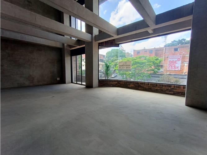 Local en arriendo en San Isidro, Medellín, 115 m² · foto 8 de 10