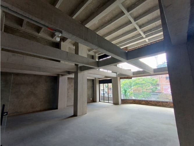 Local en arriendo en San Isidro, Medellín, 115 m² · foto 9 de 10