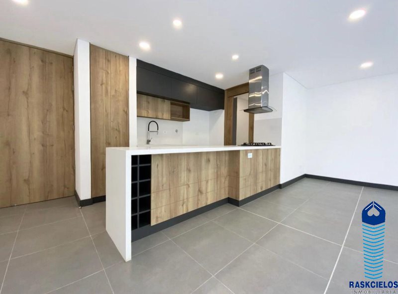 Apartamento en venta en Laureles Nogal, Medellín · foto 2 de 9