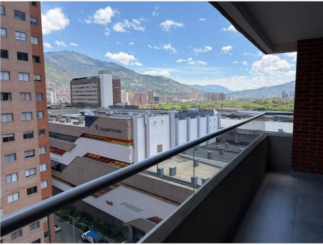 Apartamento de 3 alcobas en venta en Santa Ana, Bello, 87 m² · foto 6 de 18